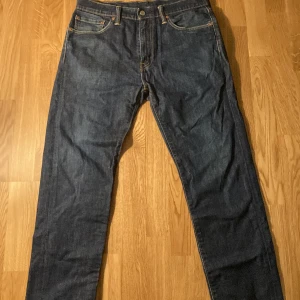 Levis 503 - Väldigt fina Levis jeans  ser ut som nya. 