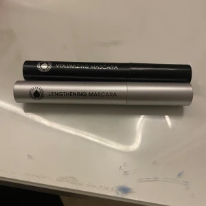 Mascara  - Helt nya mascaror det tillkommer en fransböjare dock utan gummigrejen❤️ frakt tillkommer på 20kr OBS tryck inte på köp nu 