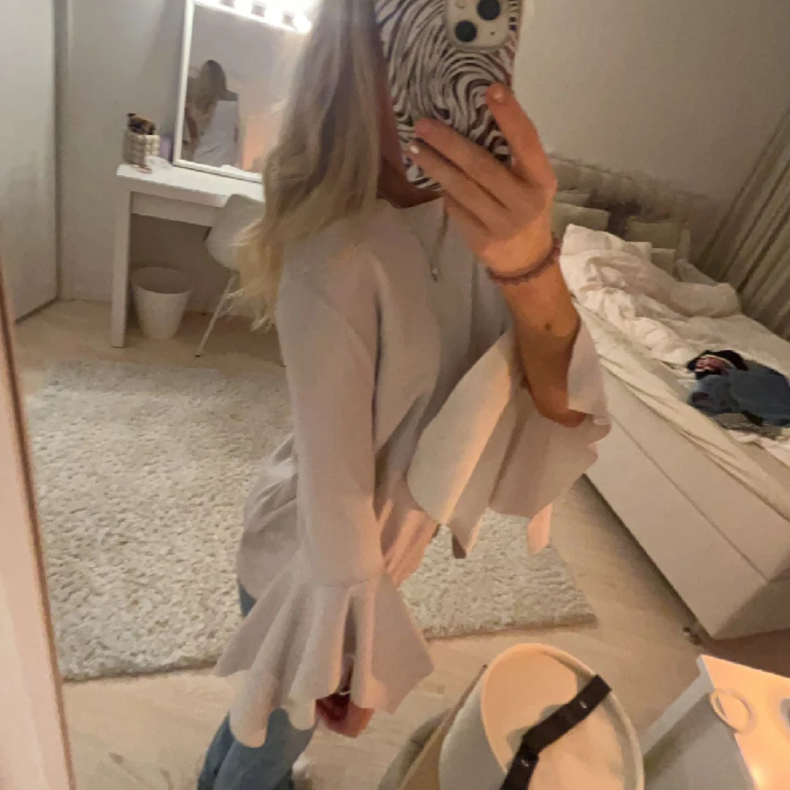 (intressekoll) jätte fin tröja - 90