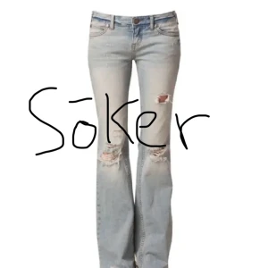 Free people jeans - SÖKER!! Skriv gärna om du vill sälja💓💓