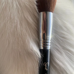 Sigma kabuki foundation brush  - Sigma kabuki foundation brush