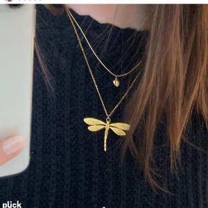 Trollslända halsband - Säljer mitt guldfärgade halsband, aldrig använt❤️
