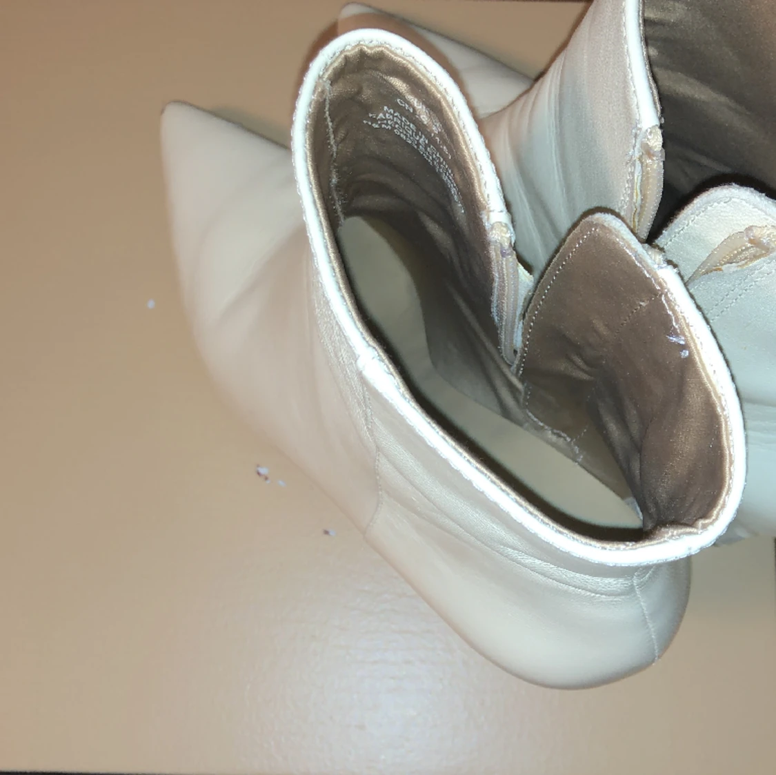 Vita högklackar - 90