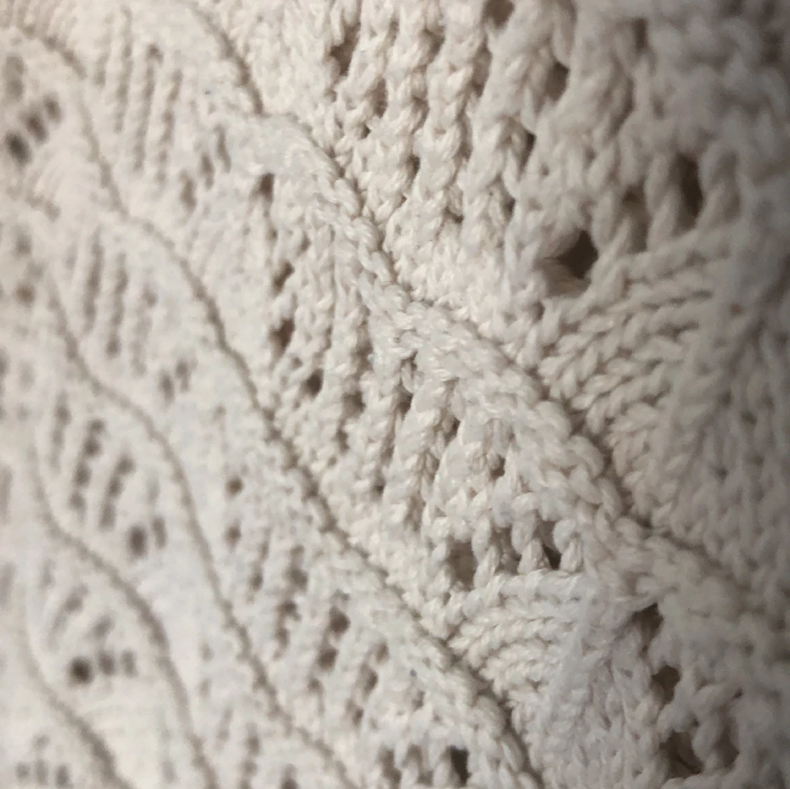 Virkad beige långärmad tröja - 91