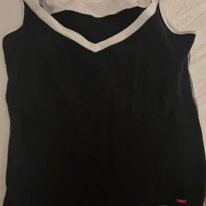 Svart linne esprit - Skriv för frågor