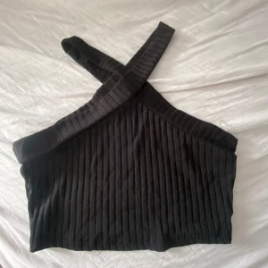 Topp - En fin topp från shein som jag aldrig använt✨ Kan skicka fler bilder om någon är intresserad!