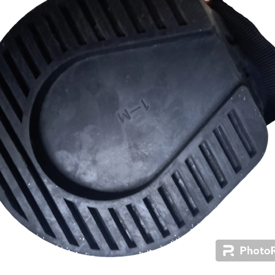 Shires 1 st läkesko till häst storlek medium  - 90