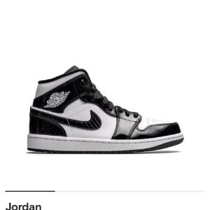 Sneakers  - Snygga jordans som jag köpte för 3000 kr❤️