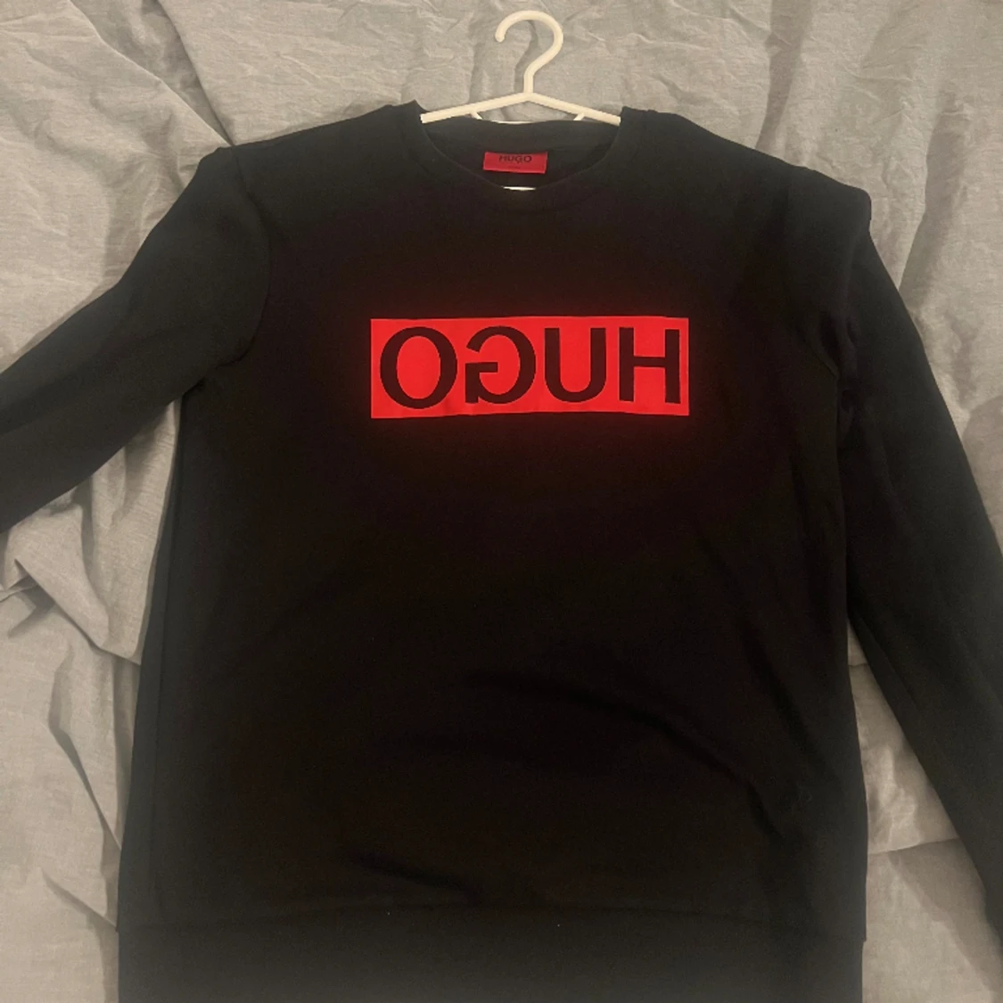 Hugo tröja strl S - 90