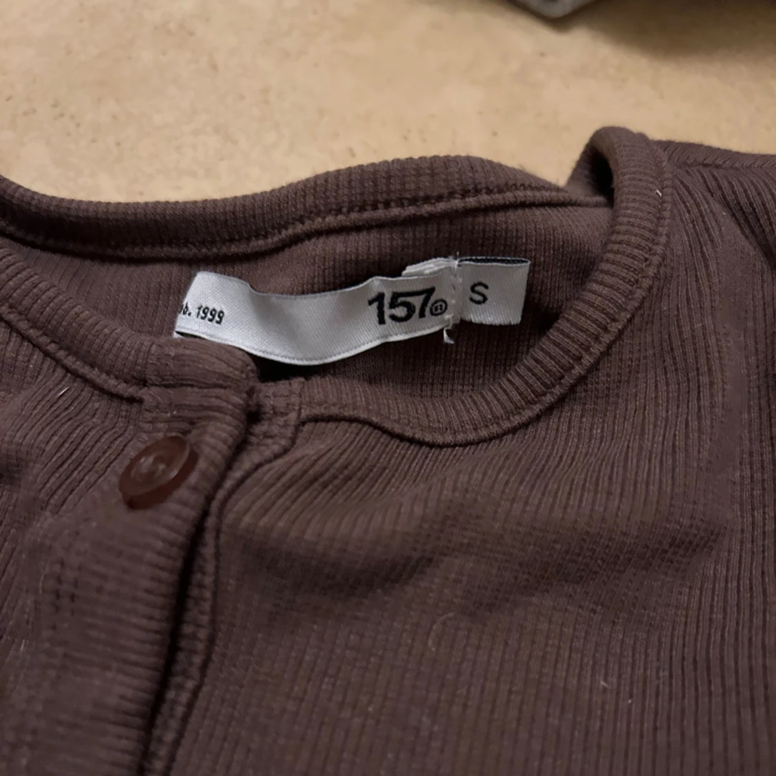 Brun långärmad - 90