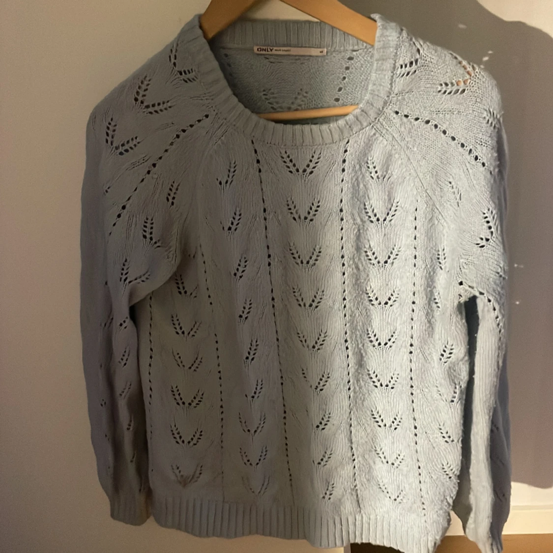 blå tröja från only