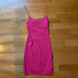 Klänning - Klänning från Zara