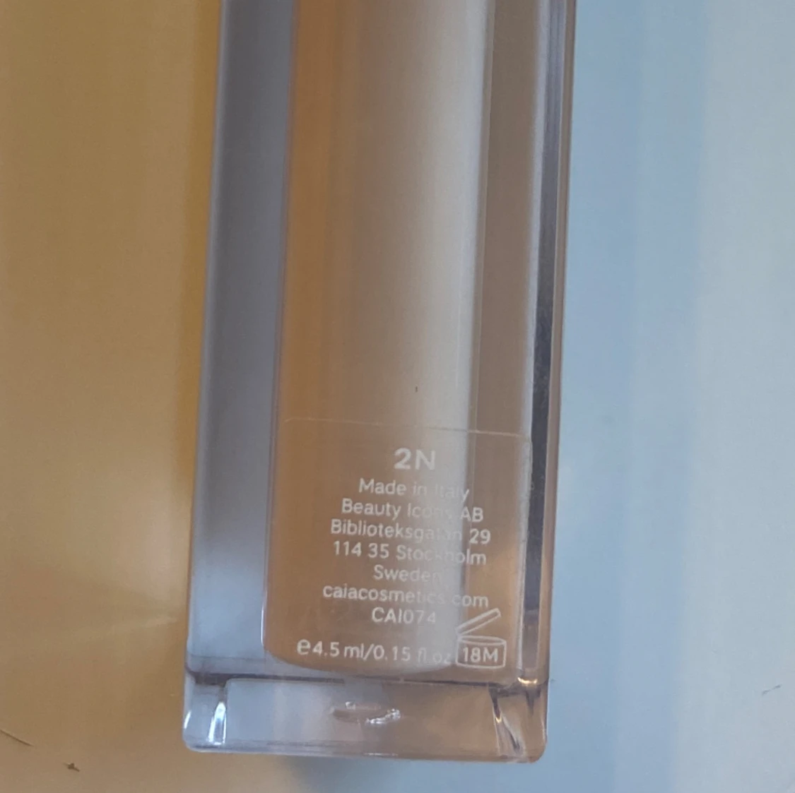 CAIA front row concealer  - 90