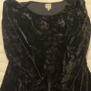 Klänning - Klänning från Monki i bra skick!