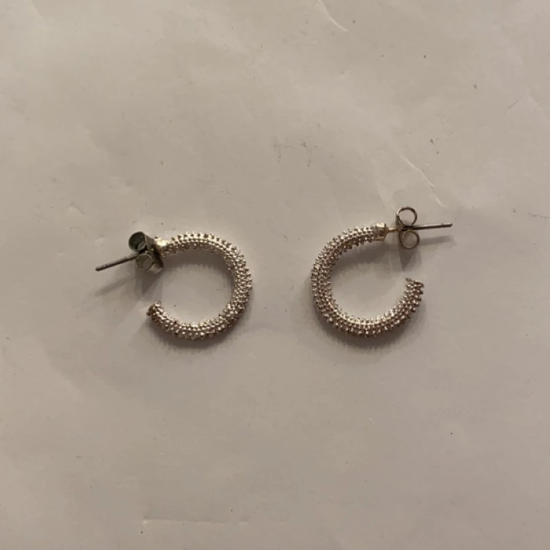 Tre par öronhängen  - 91