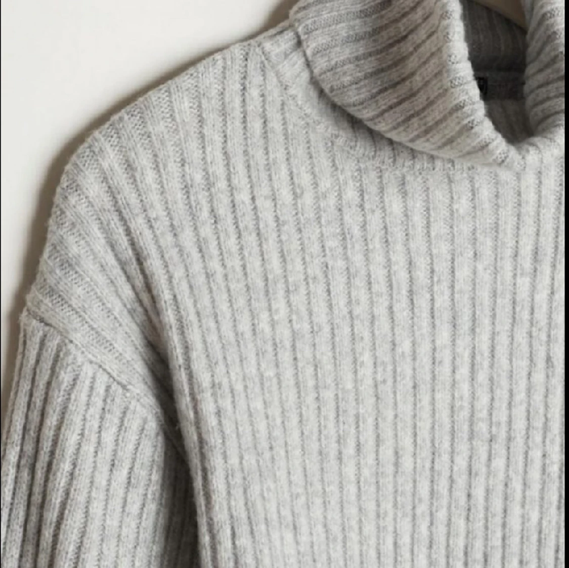 Stickad tröja  - 91
