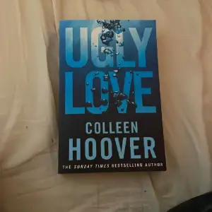 En av Coolen Hoovers bästsäljare Ugly Love. Tyckte denna bok var jätte bra och rekommenderar stark. Skicket på boken är som nytt.