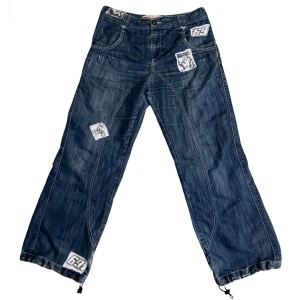 low waisted baggy jeans - low waisted baggy jeans med patches