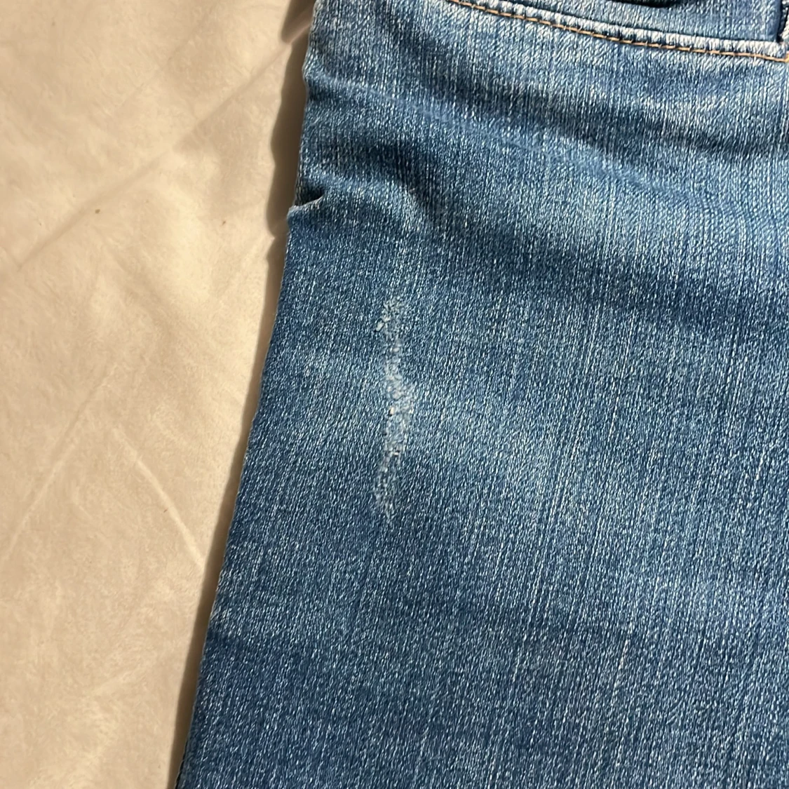 Lågmidajde utsvängda jeans! - 93