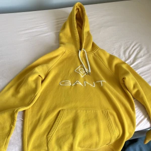 Gant hoddie - Skrev om ni har frågor😊