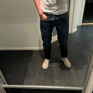 G-star jeans  - Säljer dessa G-star jeans i bra skick i storlek 31/32. Vid fler frågor är det bara att höra av sig.