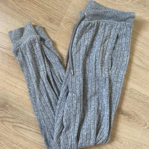 Mjukisbyxor - Mycket bra skick!