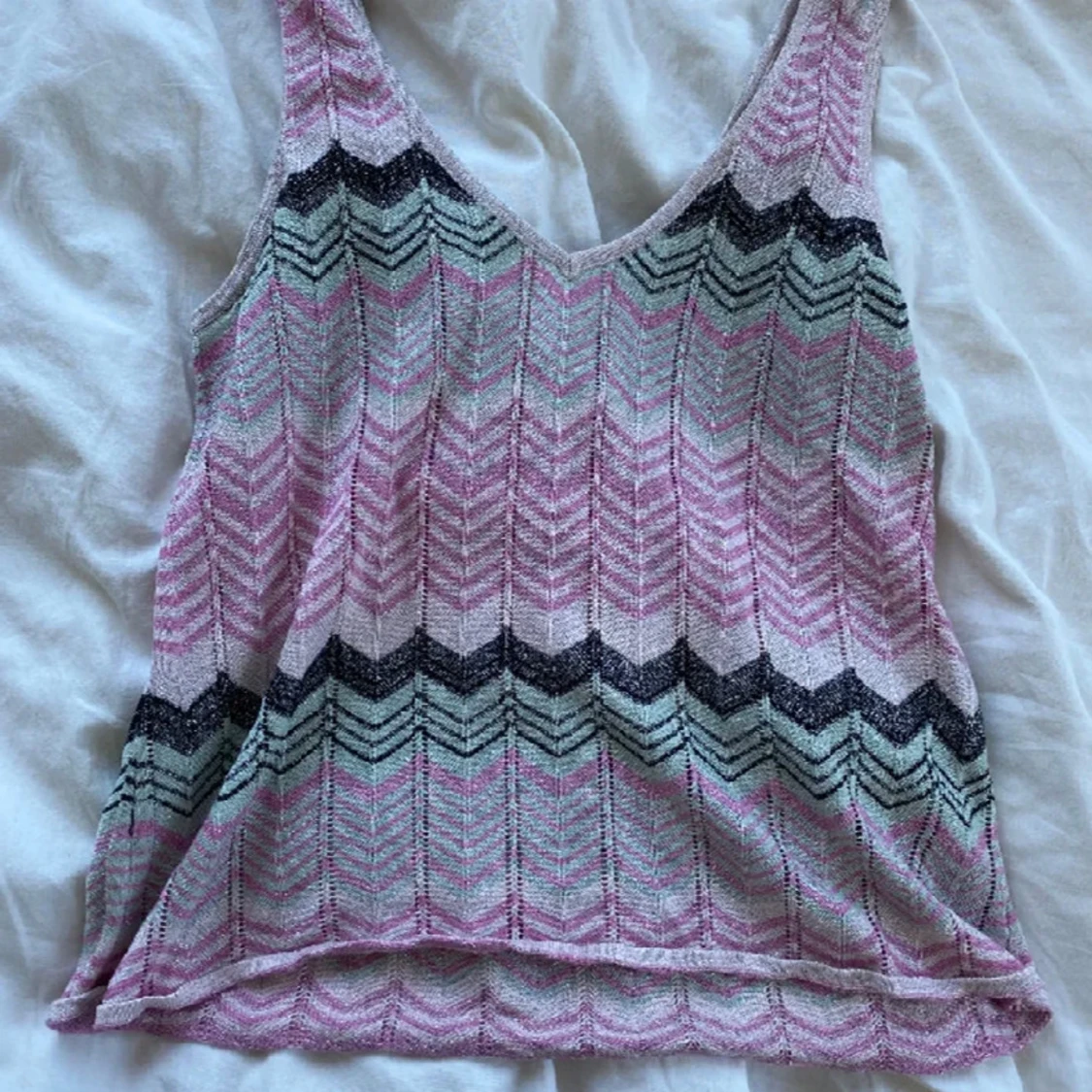Mönstrad stickad topp från ONLY