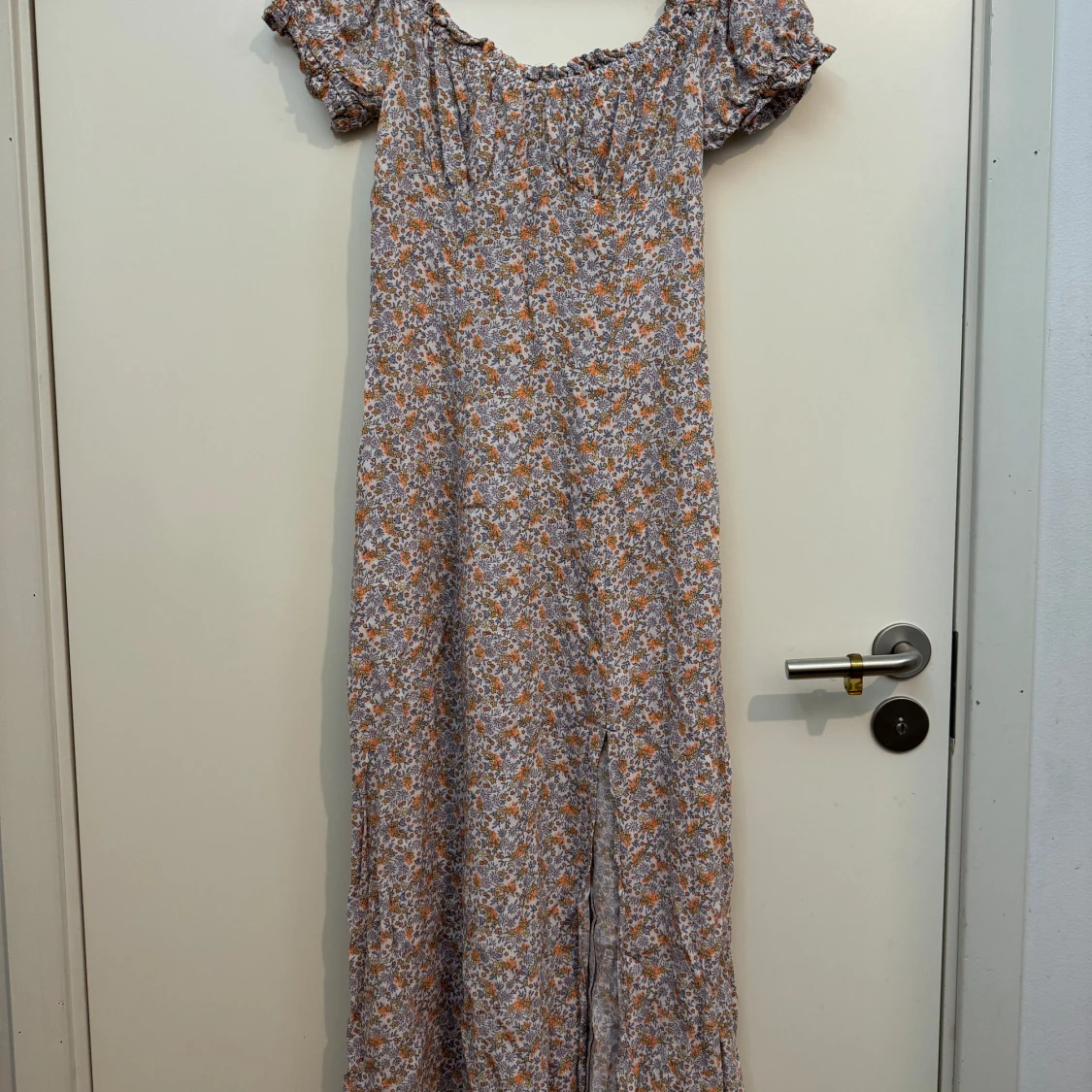 Sommar klänning med bom mönster 