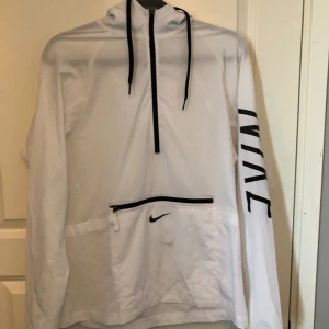 Nike tröja - Oanvänd Nike tröja
