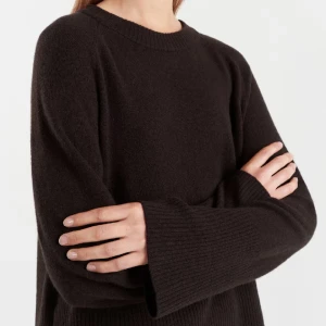 WERA SÖKER - Hej jag söker denna bruna tröja från WERA ATLEA I XSMALL eller i SMALL 