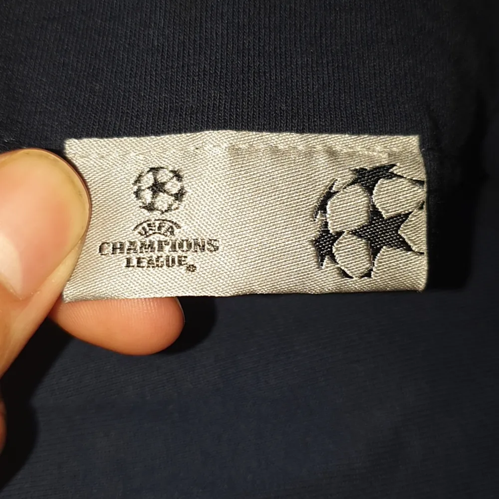 FC Barcelona UEFA Champions League 2015 T-Shirt XL : Limited ⚽️. Sport & träning.