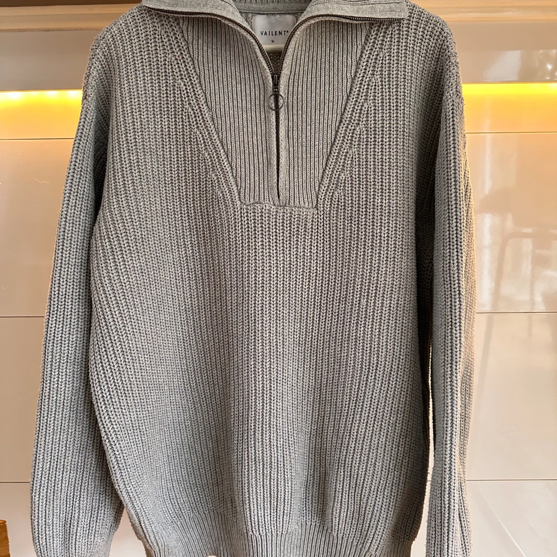 VAILENT tröja