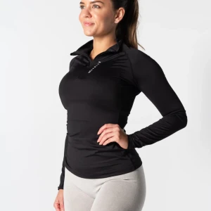 Tröja -  relodes Classic V2 Longsleeve tröja som är slutsåld på deras hemsida! Använd 2-3 gånger, inga defekter😊 Nypris: 649kr