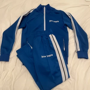 Palm angels sett - Palm angels sett i blå, storlek S knappt användt 
