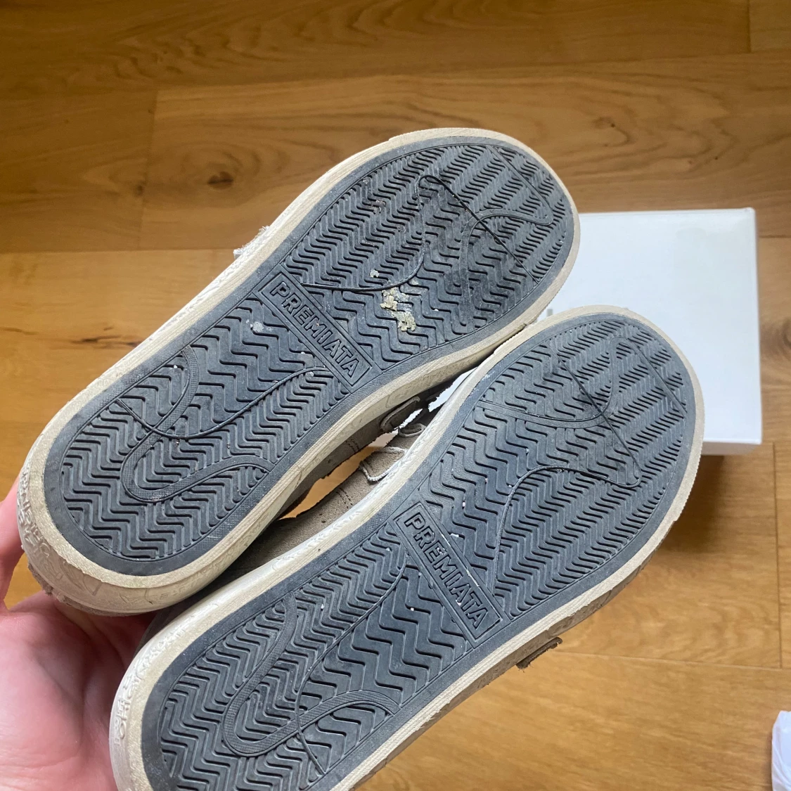 Premiata skor 41 - 91