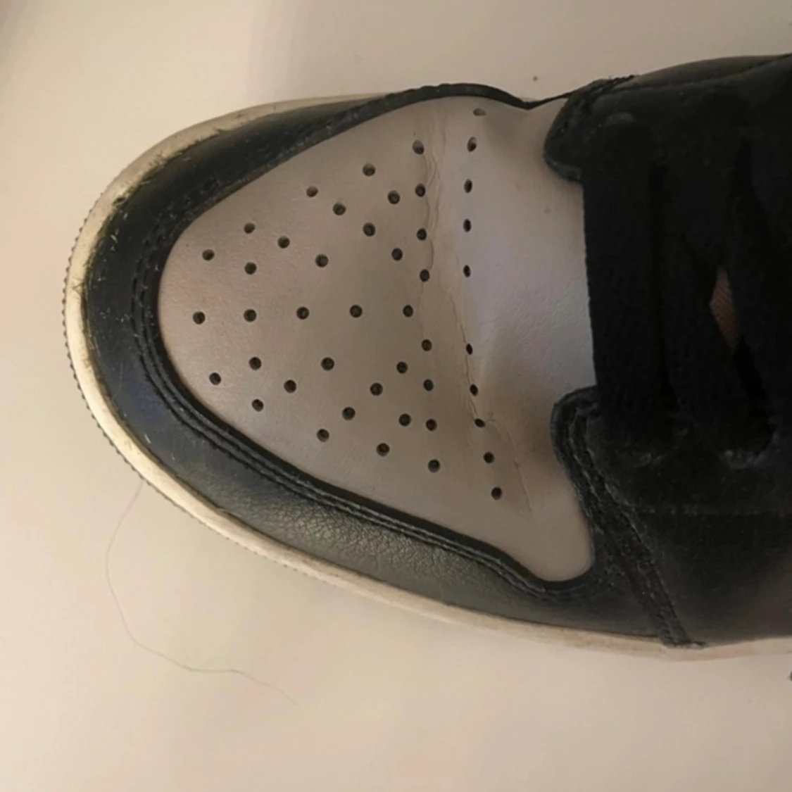 Jordans mid 1 black-Gym-red-college Grey - 92