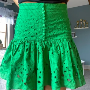 Kjol - Superfin sommarkjol från zara❤️ använd ett fåtal gånger 