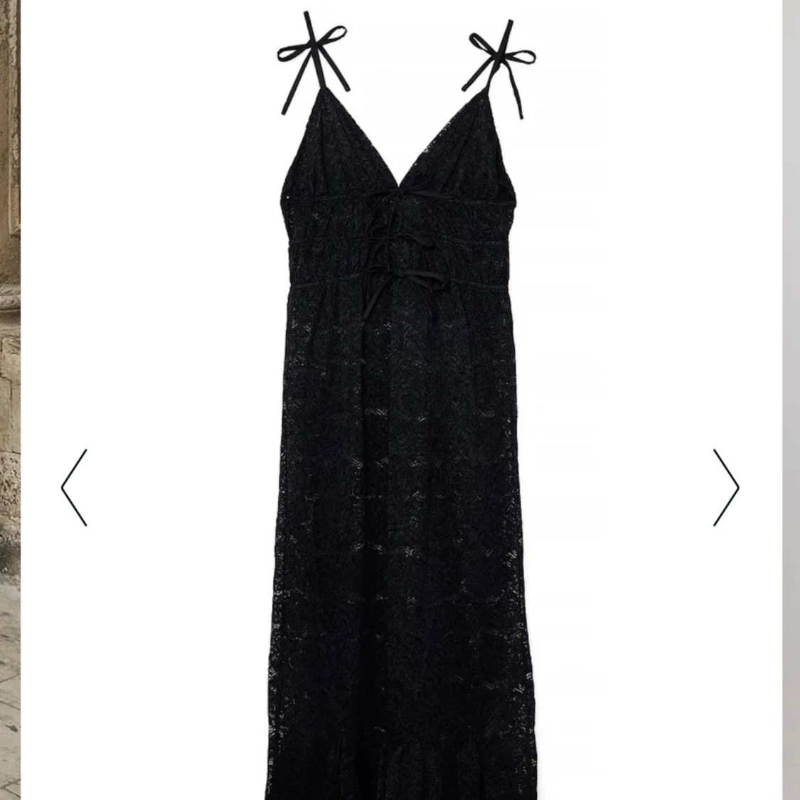 Klänning i spets//helt oanvänd - 91