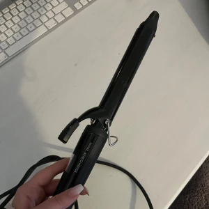 Locktång  - Fullt fungerande locktång från Björn Axén 25mm. Vill bli av med den då jag har flera stycken.