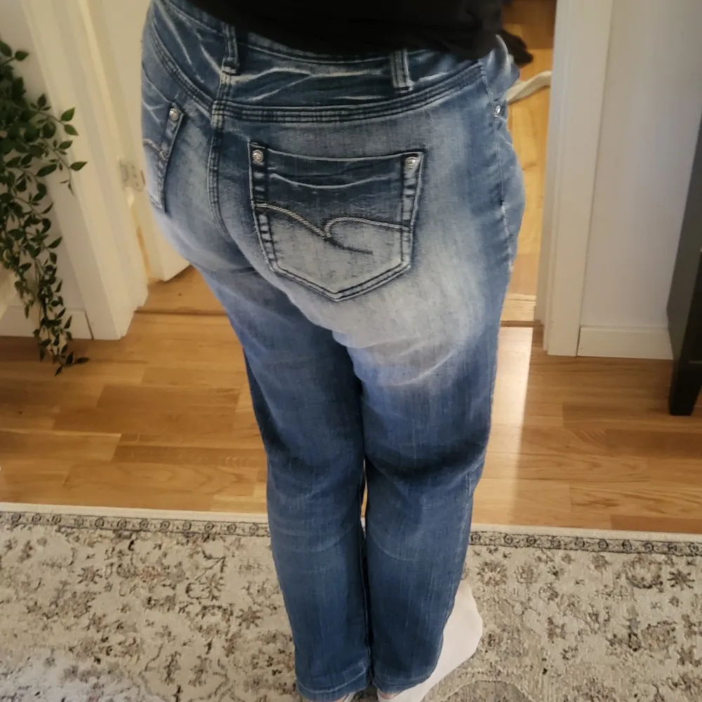 Söta begagnade Jeans, Pris kan alltid diskuteras♡. Jeans & Byxor.