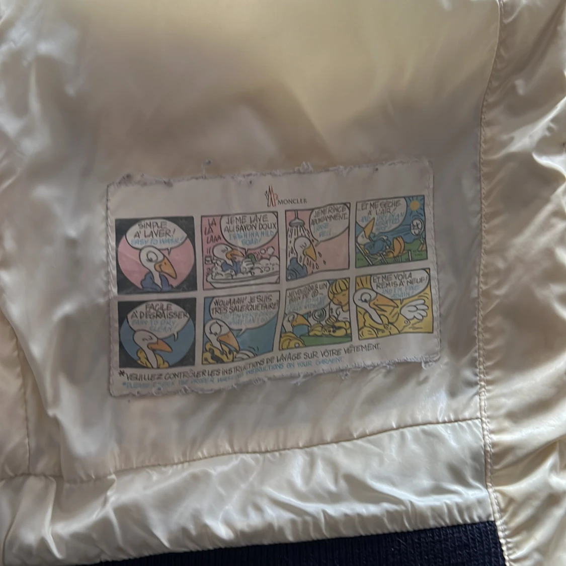 Mörk blå Moncler jacka  - 91