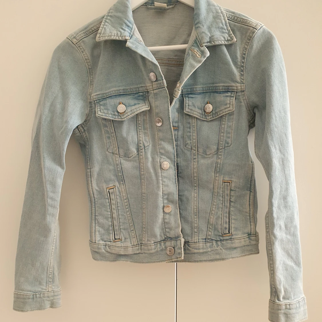 Jeansjacka storlek 34 - 91