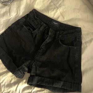 Jeans shorts  - Jätte bra skick använd få gånger