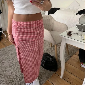 Maxi kjol - Så snygg maxi kjol från zara💘💘