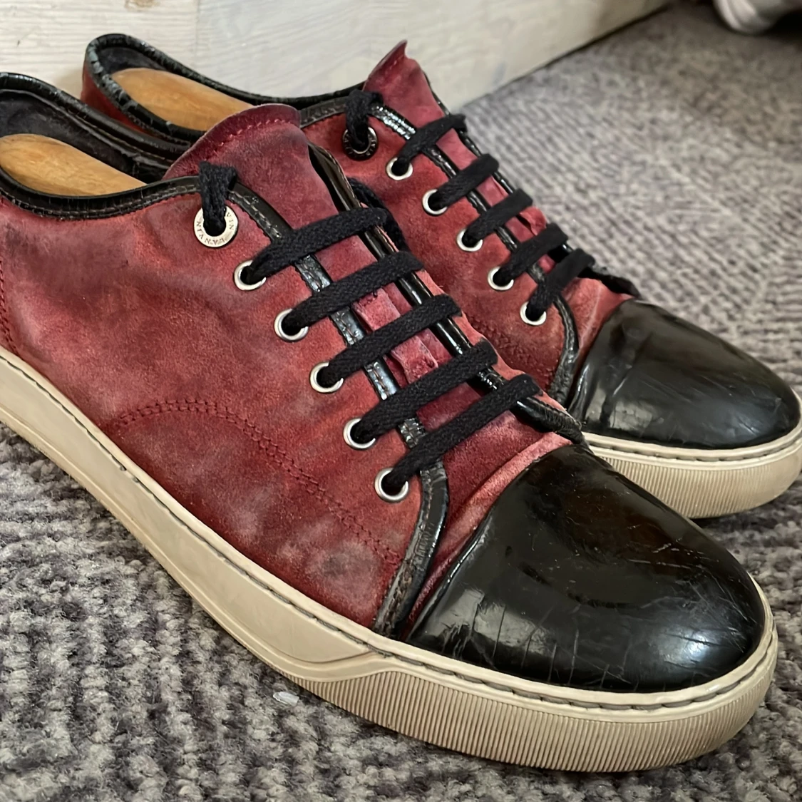 Vinröda lanvins - 91