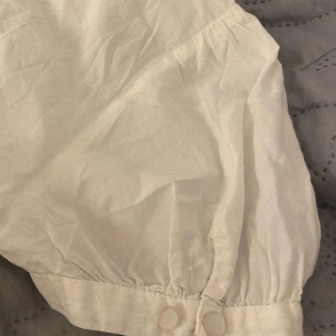  Vit blus ifrån vero Moda  - 91