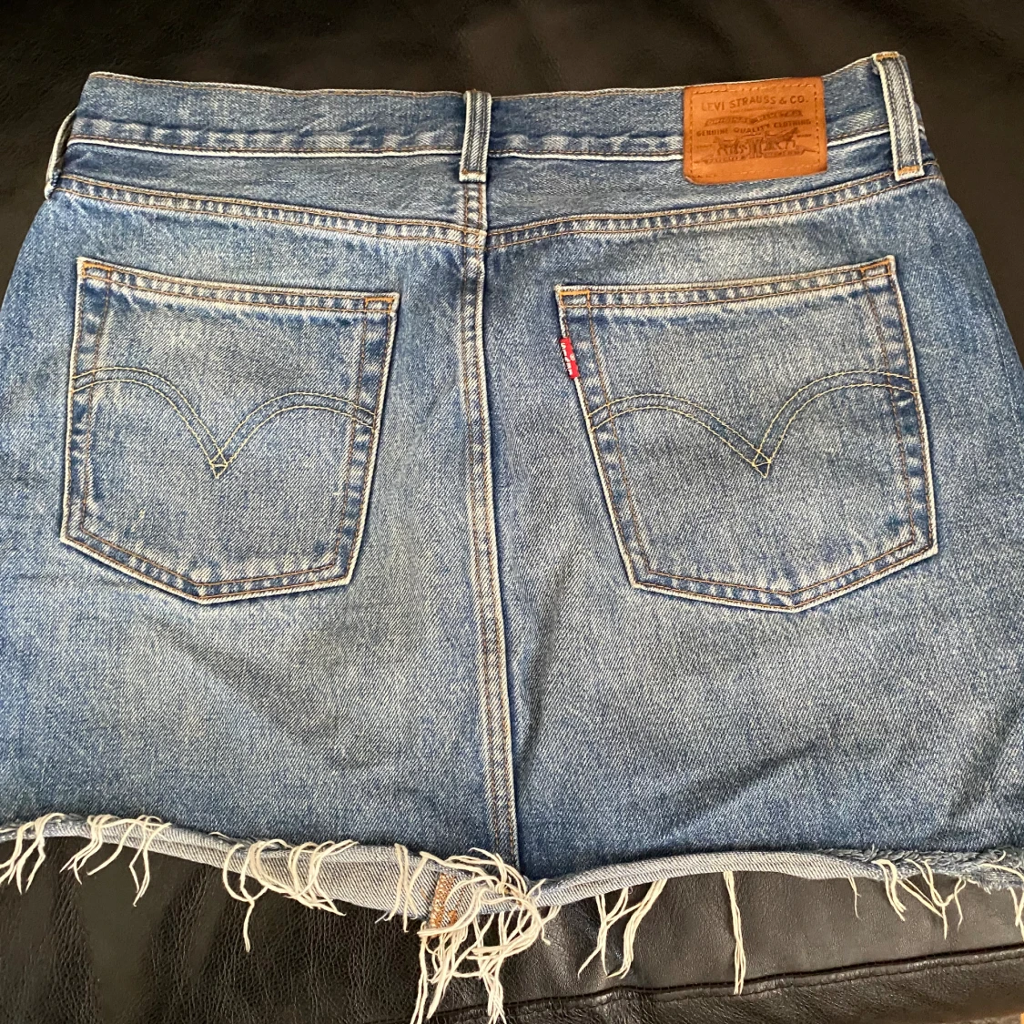 Jeanskjol Levis 29”