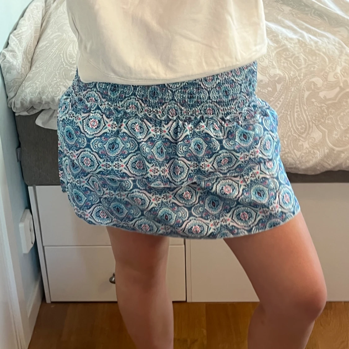 Meet me there lik kjol