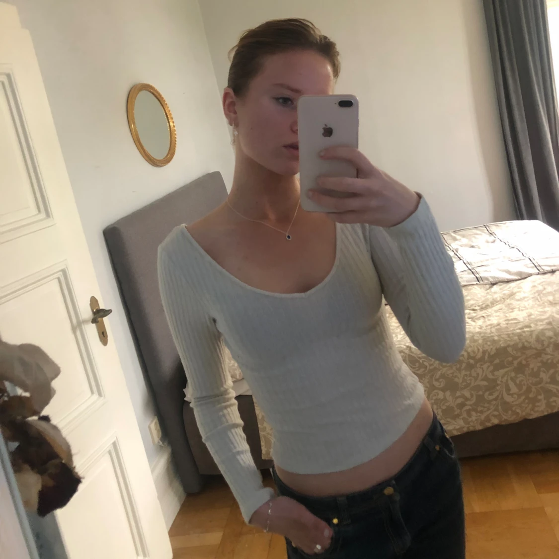 Långärmad ribbad tröja 