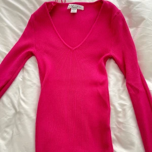 Rosa tröja - Fin urringad rosa tröja från New yorker 